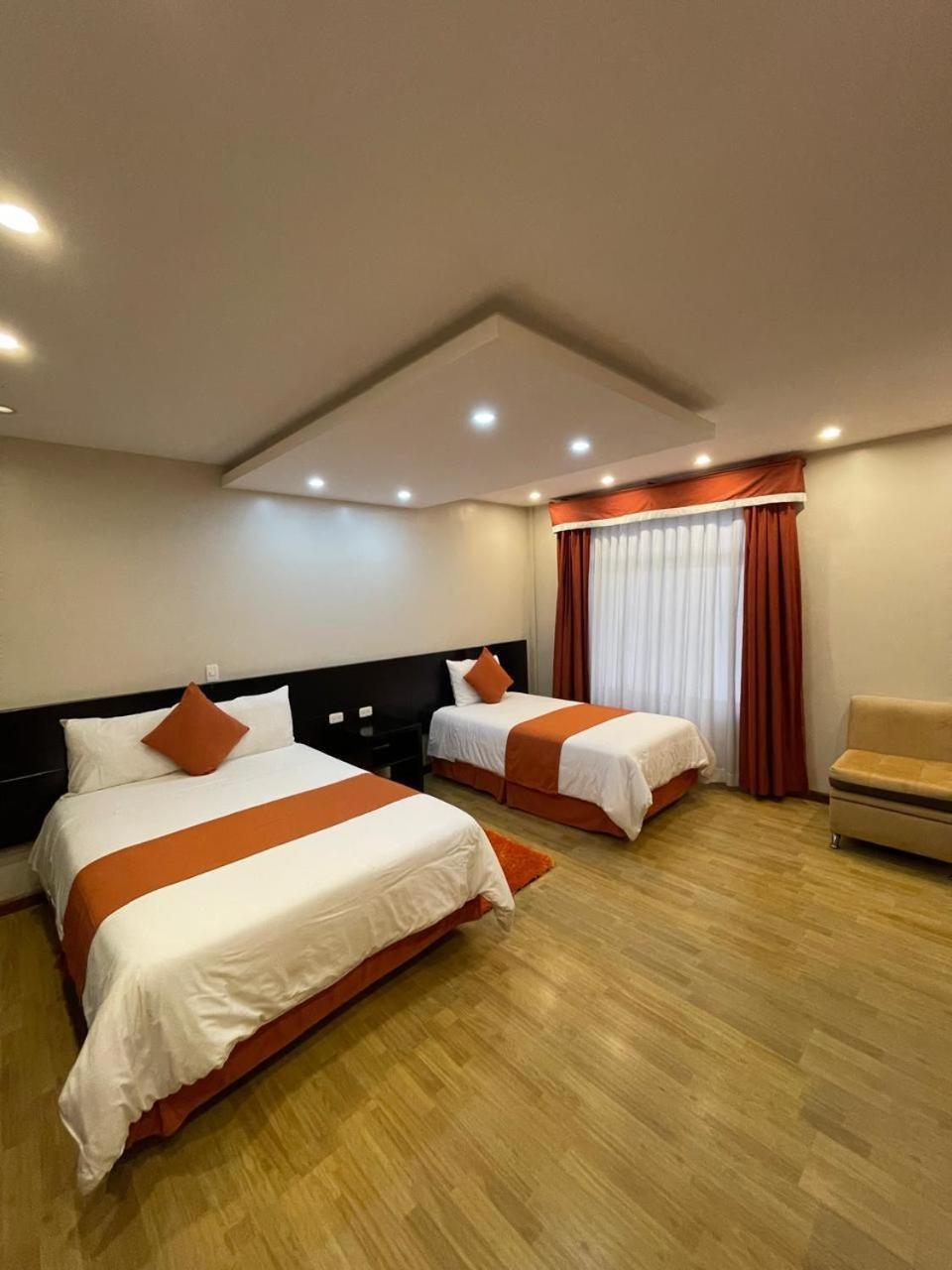 Luxor Plaza H&S Hotel San Francisco de Borja Exterior photo